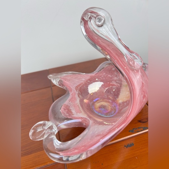 Vintage pink art glass swan figurine, candy dish mid-century modern trinket dish - Picture 5 of 8